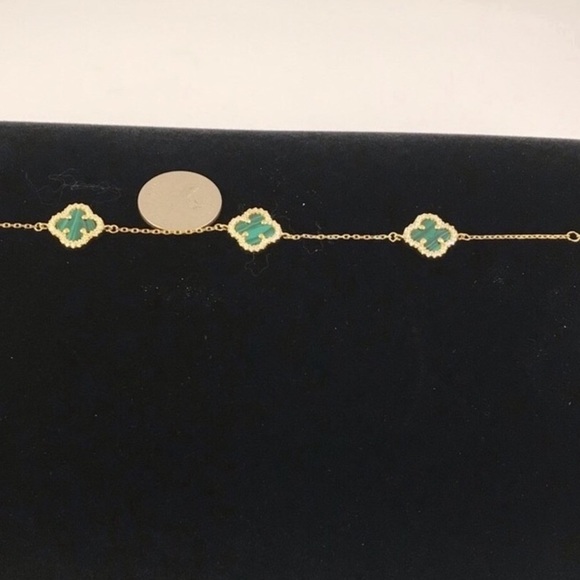 Malachite Clover Bracelet - Picture 8 of 13